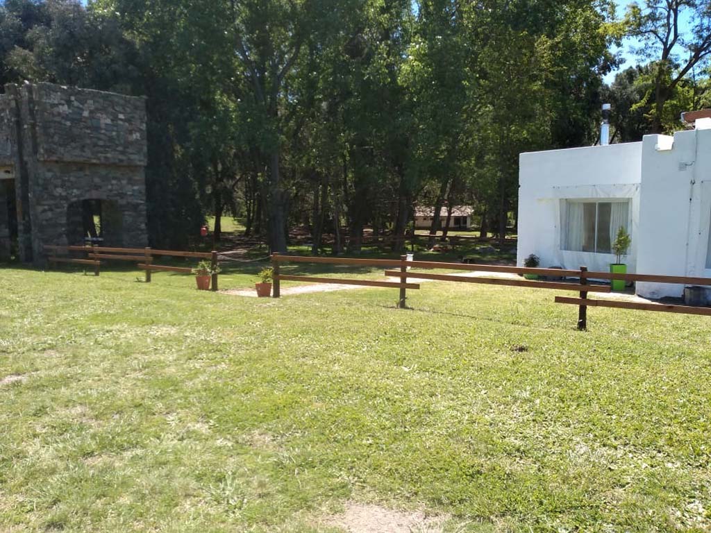 Camping y Cabañas El Pinar