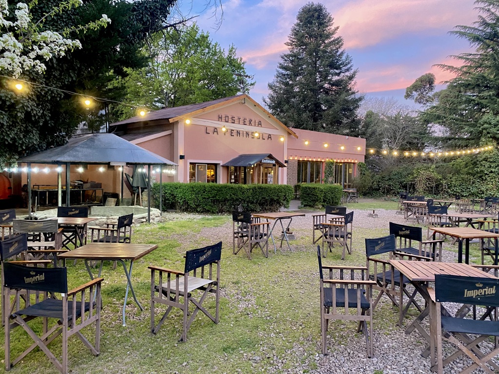 Hosteria La Peninsula